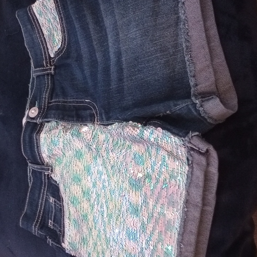 Shorts - Picture 1 of 1